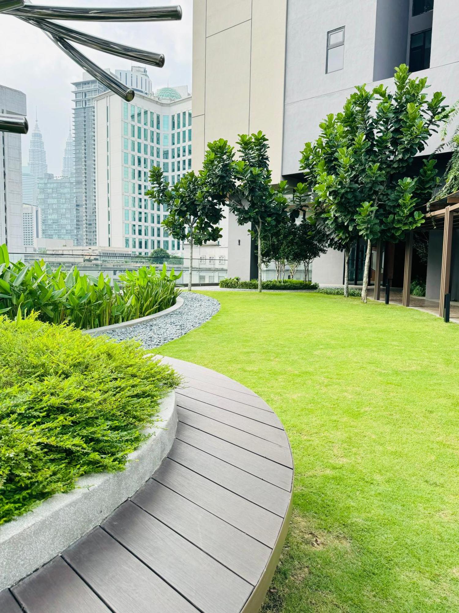 Axon Suite Premium Kl Kuala Lumpur Exterior foto
