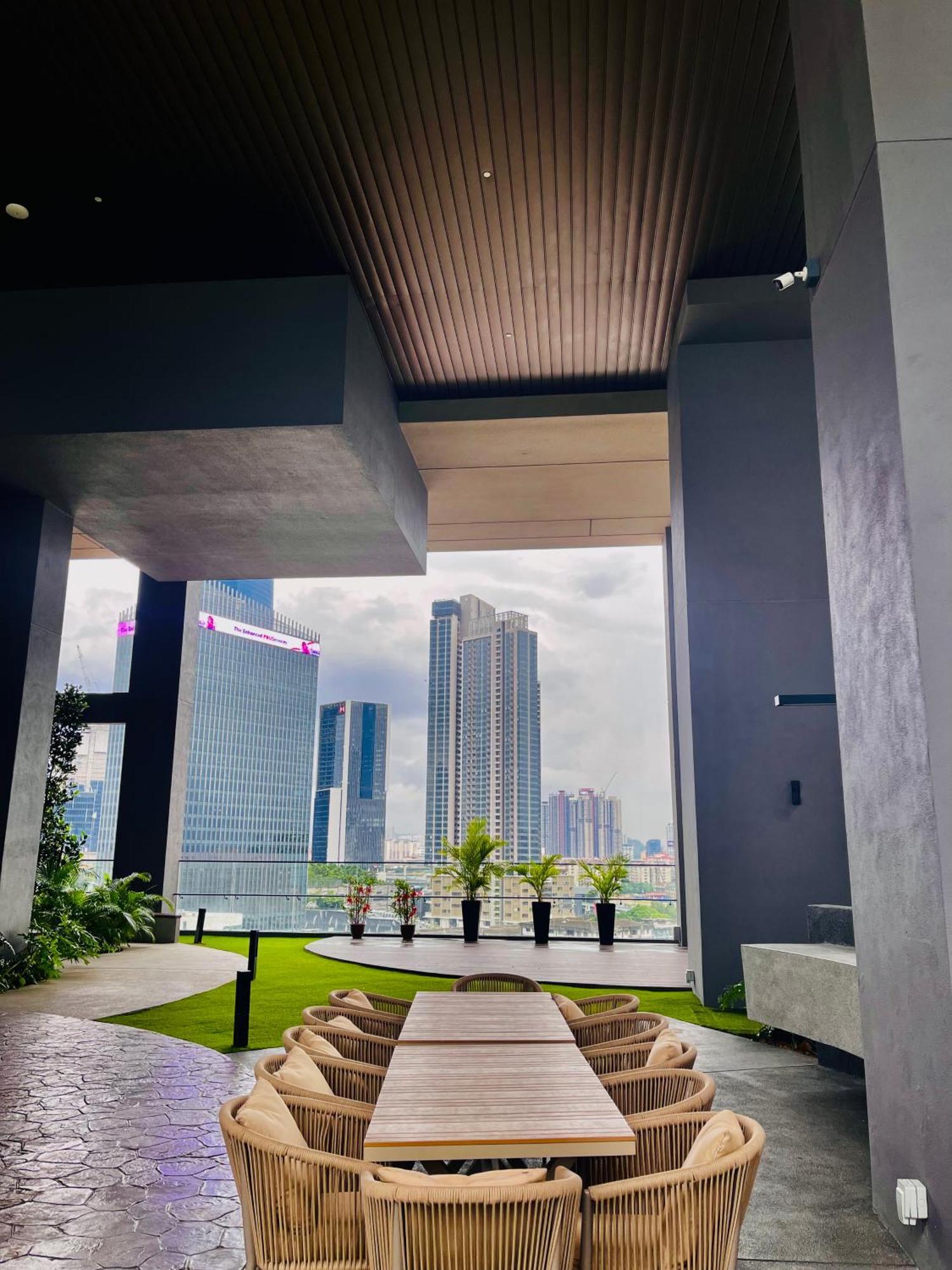 Axon Suite Premium Kl Kuala Lumpur Exterior foto